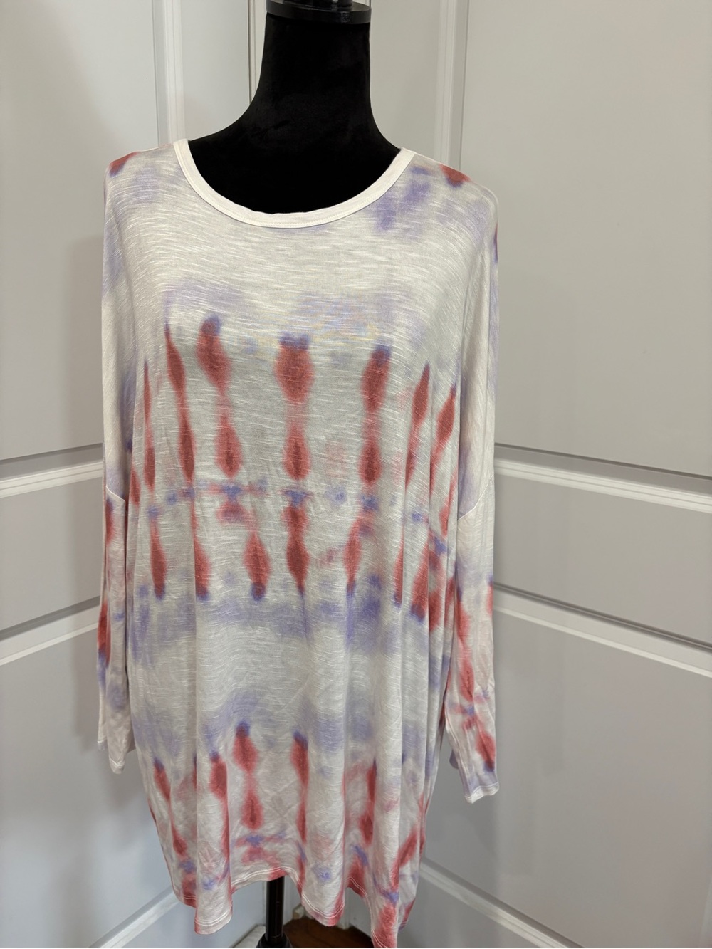 Style & Co. White Tie-Dye Short Sleeve Tee with Red and Lavender Accents